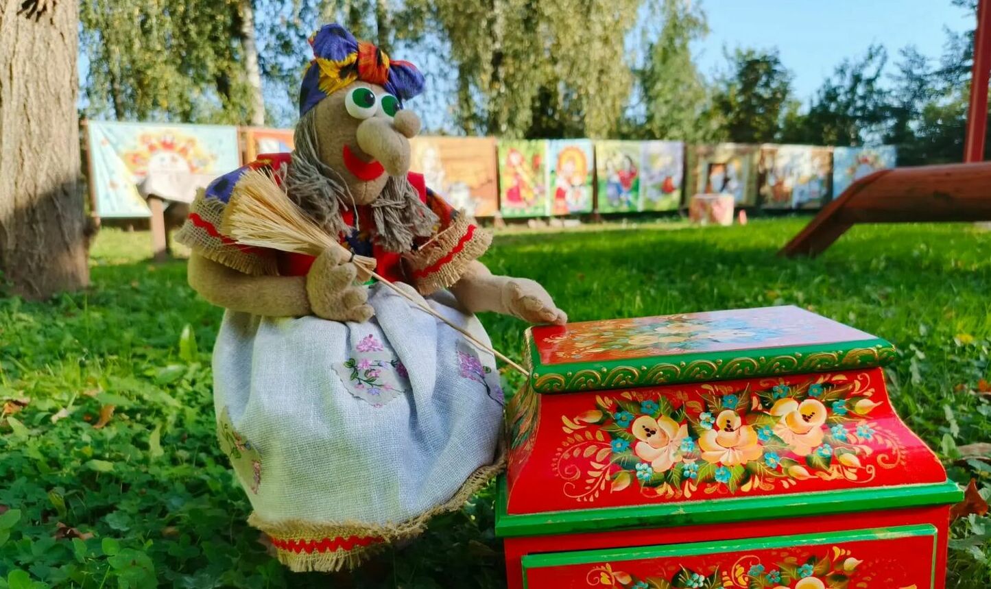 <span style="font-weight: bold;">БЕРЕНДЕЕВА БРОДИЛКА «ТАМ, НА НЕВЕДОМЫХ ДОРОЖКАХ...» </span> 